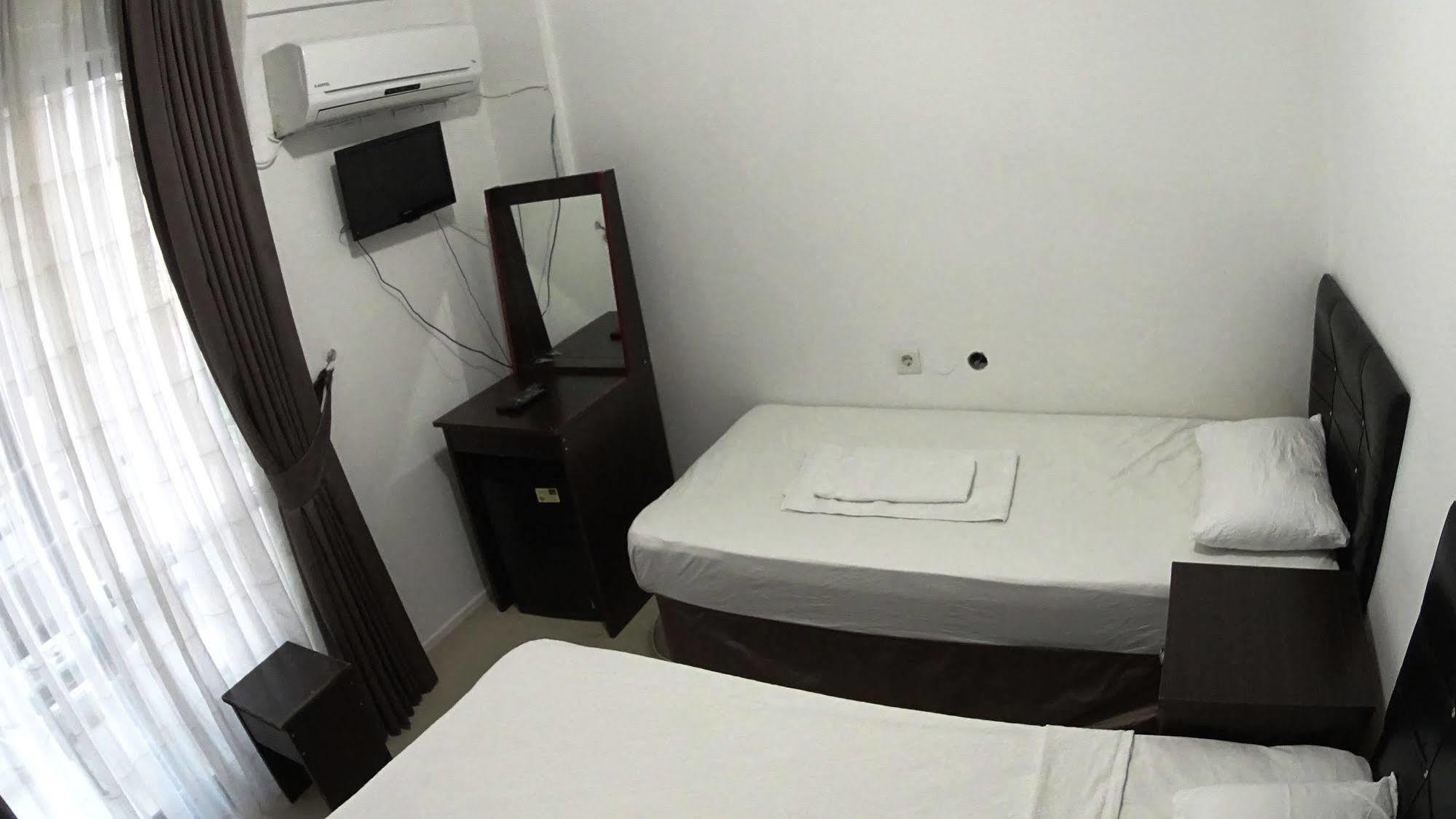 Ada Butik Hotel Кушадасы Экстерьер фото